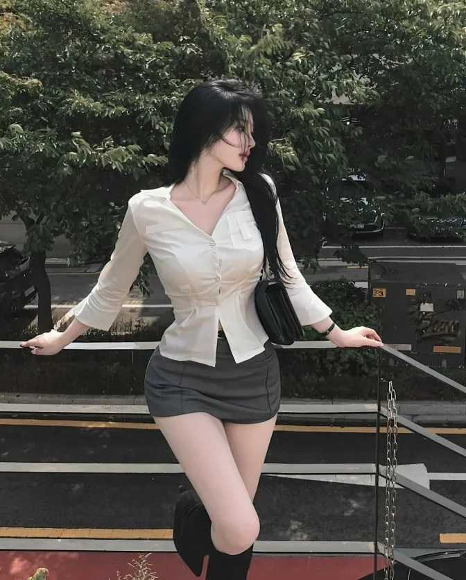 Bổ Mắt Với 169+ Ảnh Gái Xinh Sexy, Nóng Bỏng, Thần Thái Sang Chảnh Hút Mắt
