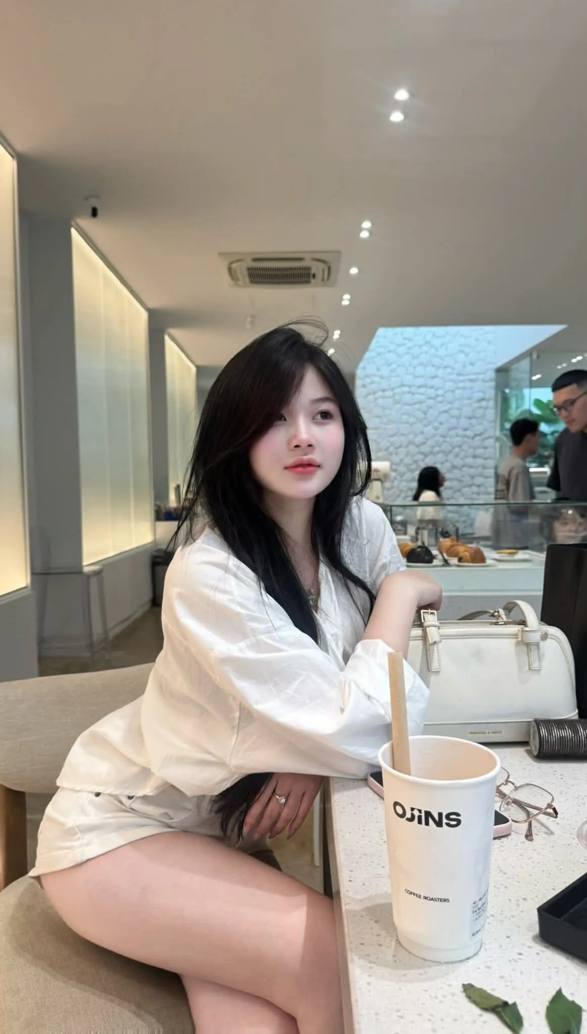 100+ Ảnh Gái Xinh Cực Đẹp – Nàng Thơ, Cute, Cá Tính & Thời Thượng