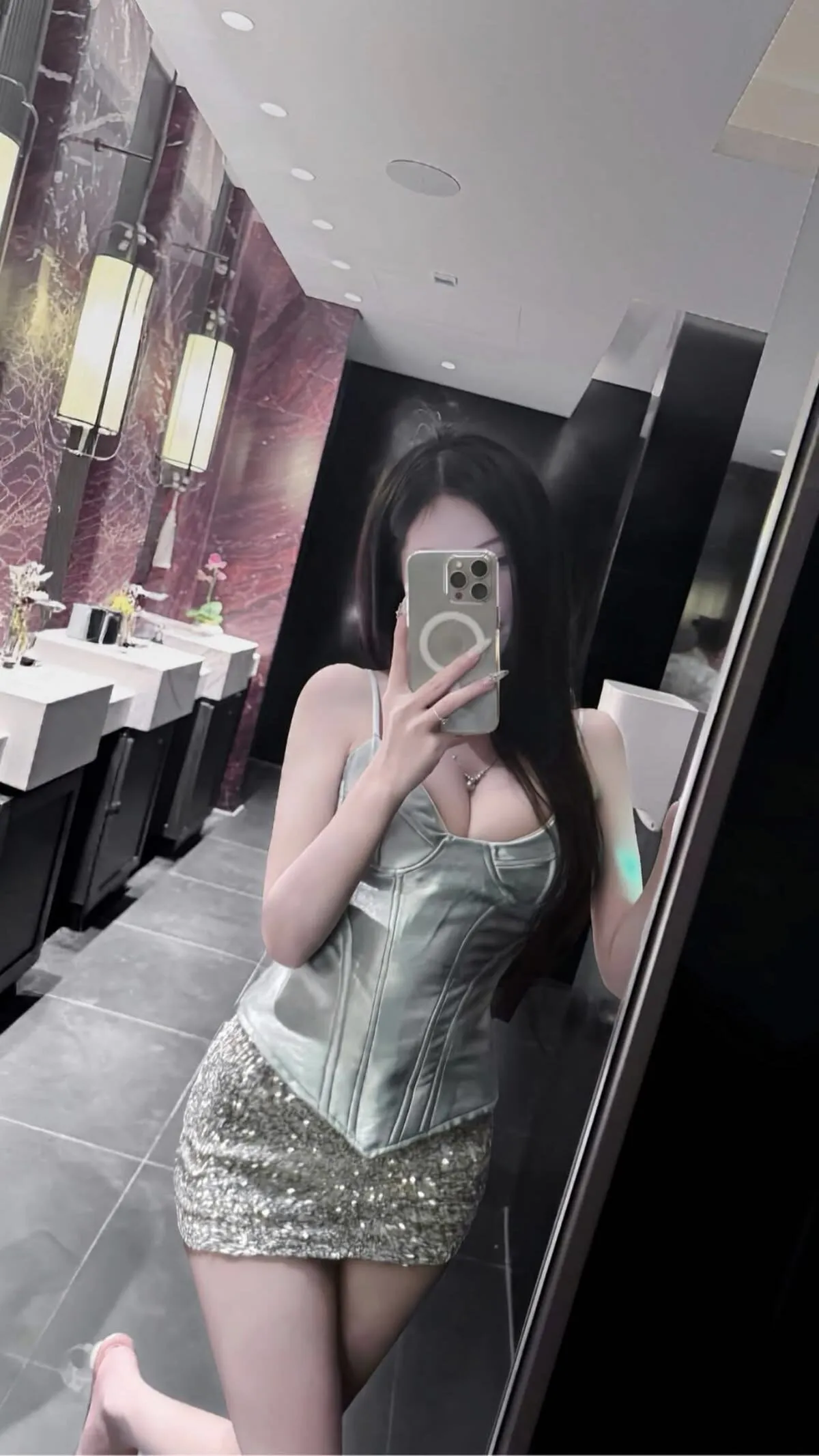 Ảnh Gái Xinh Che Mặt Đẹp, Dáng Xinh, Nhiều Phong Cách