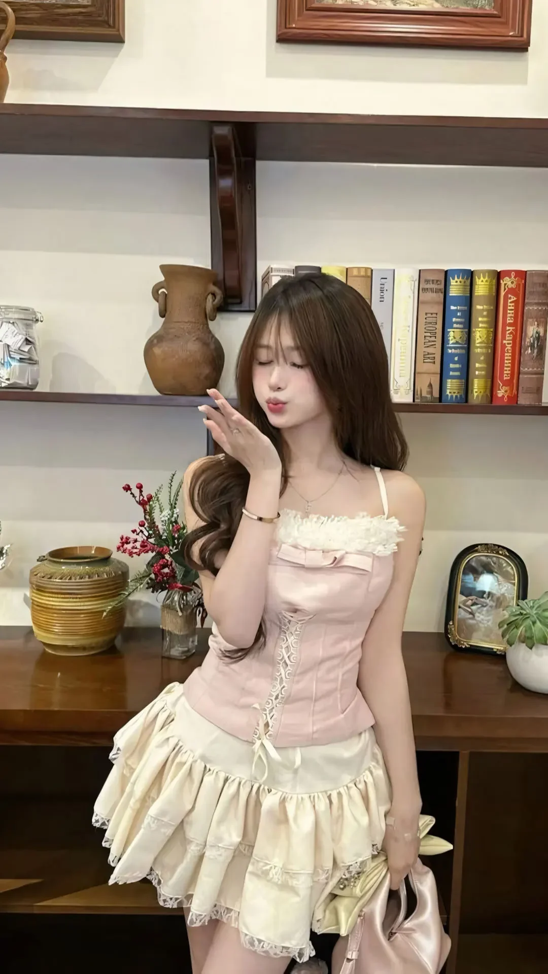 100+ Ảnh Gái Xinh Cực Đẹp – Nàng Thơ, Cute, Cá Tính & Thời Thượng
