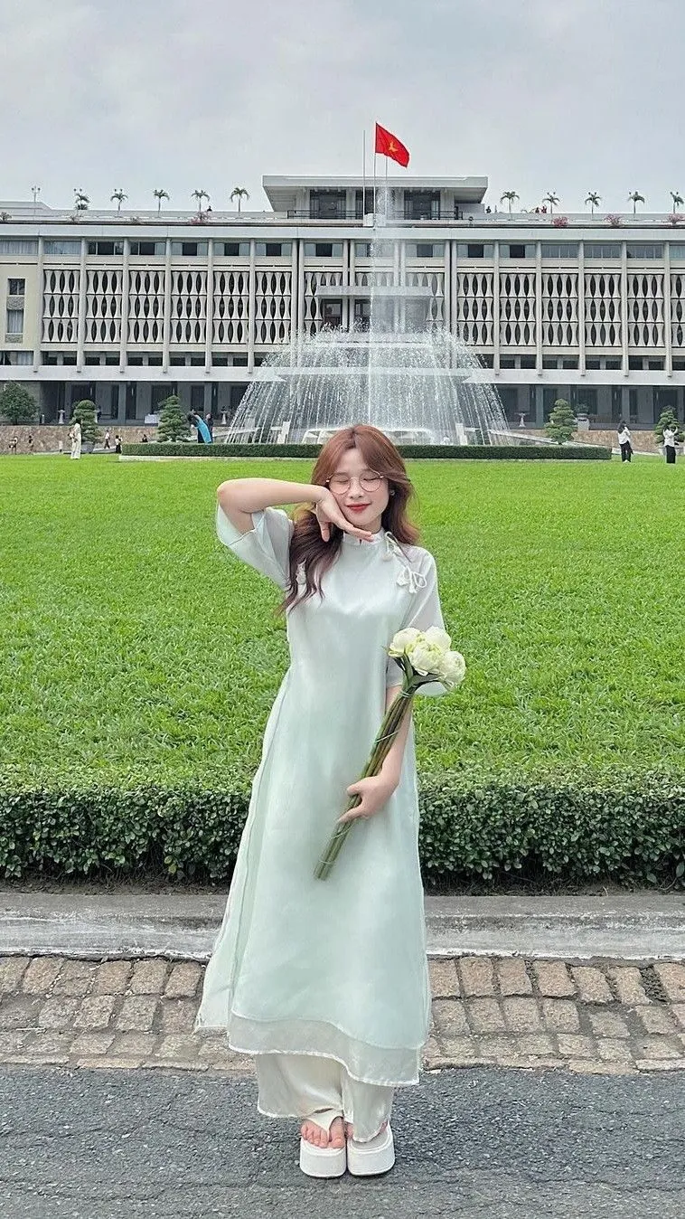 100+ Ảnh Gái Xinh Cực Đẹp – Nàng Thơ, Cute, Cá Tính & Thời Thượng