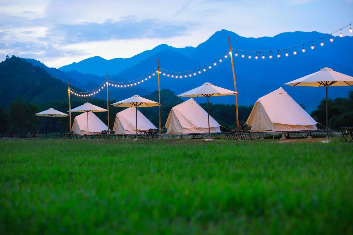 Glamping Là Gì? Giải Mã A-Z Xu Hướng Cắm Trại “Sang Chảnh” Đang Được Yêu Thích