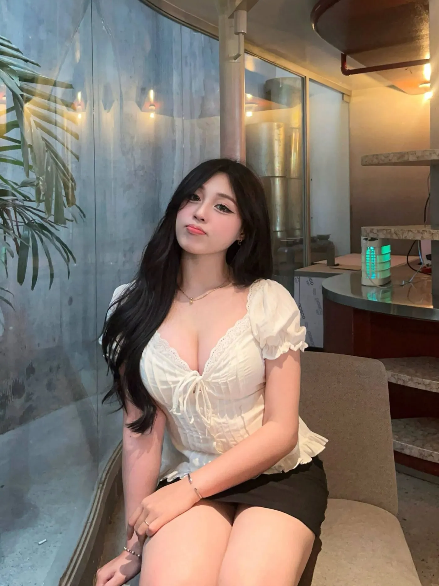 100+ Ảnh Gái Xinh Cực Đẹp – Nàng Thơ, Cute, Cá Tính & Thời Thượng