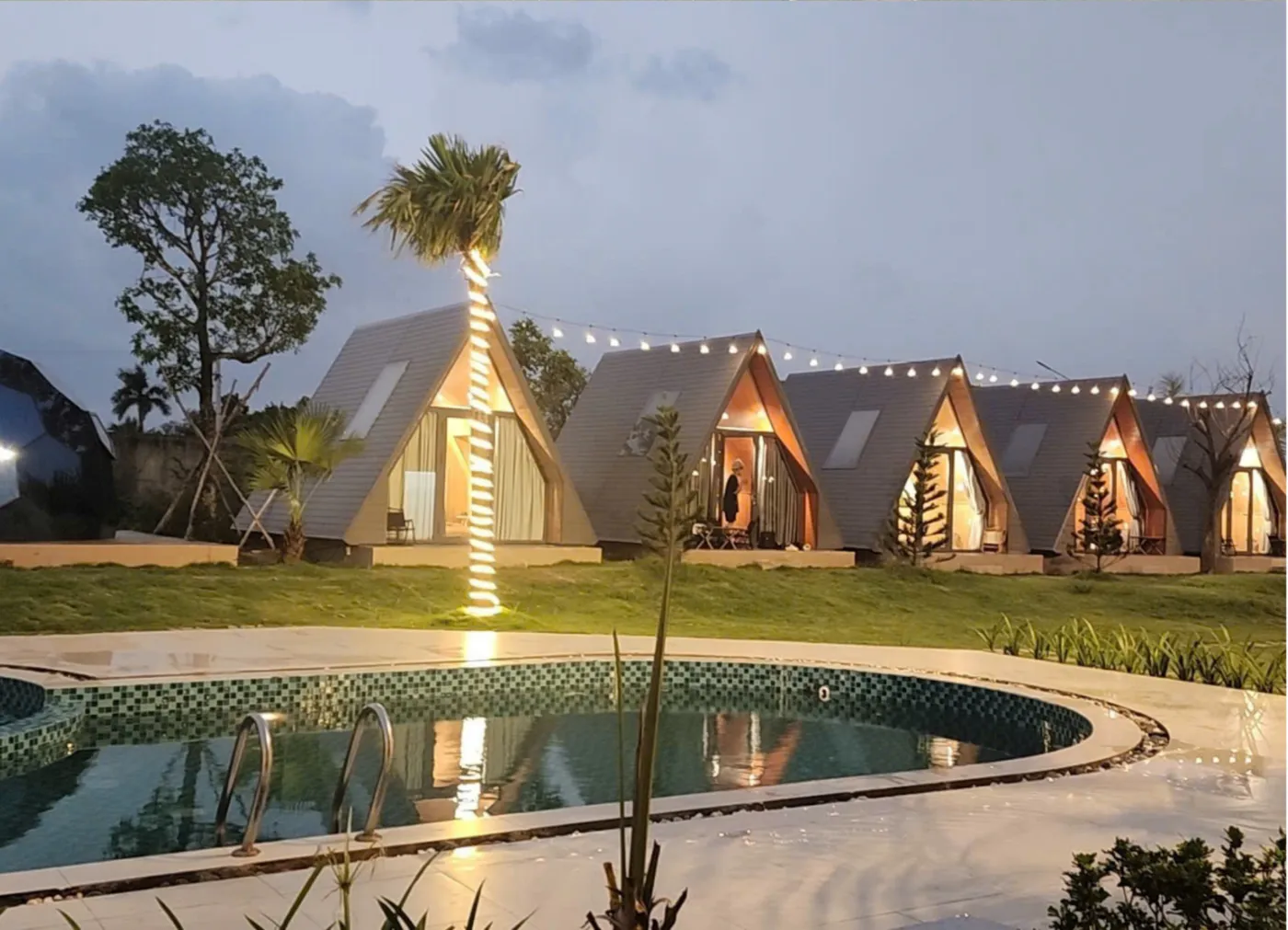 Glamping Là Gì? Giải Mã A-Z Xu Hướng Cắm Trại “Sang Chảnh” Đang Được Yêu Thích